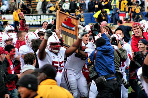 Why Sports Fans Love Sports Photos