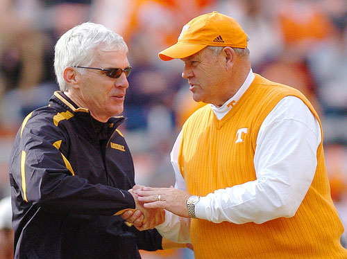 Vanderbilt Coach Bobby Johnson shakes Phil Fulmer hand.