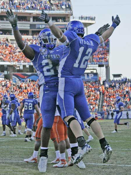  Kentucky endzone celebration 
