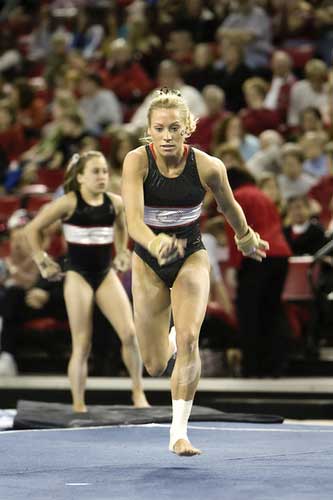  Georgia Bulldog Gymnast Tiffany Tolnay 