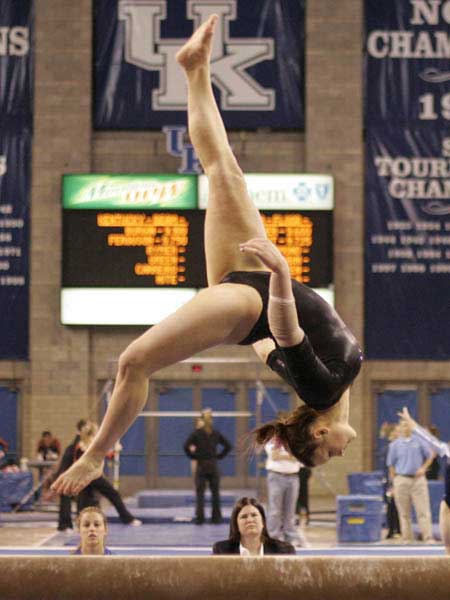  Kentucky gymnast balance beam flip