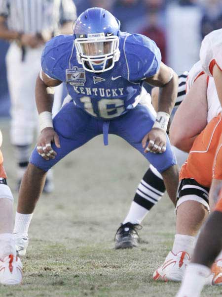  UK linebacker readies for play 