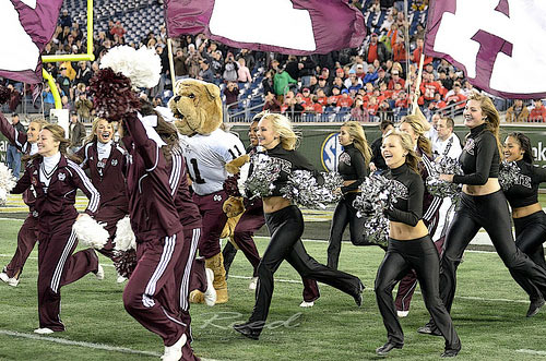 Mississippi Cheerleader Running