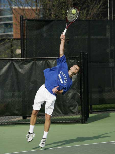 Big Kentucky Tennis Serve