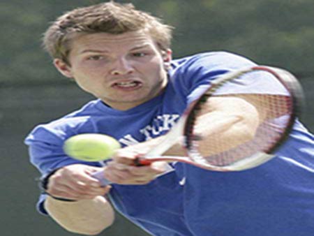 Kentucky mens tennis backhand